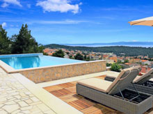 Ferienhaus mit Pool Makarska